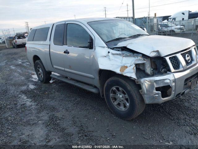  Salvage Nissan Titan