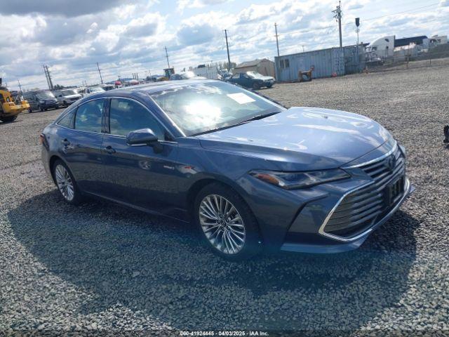 Salvage Toyota Avalon Hybrid