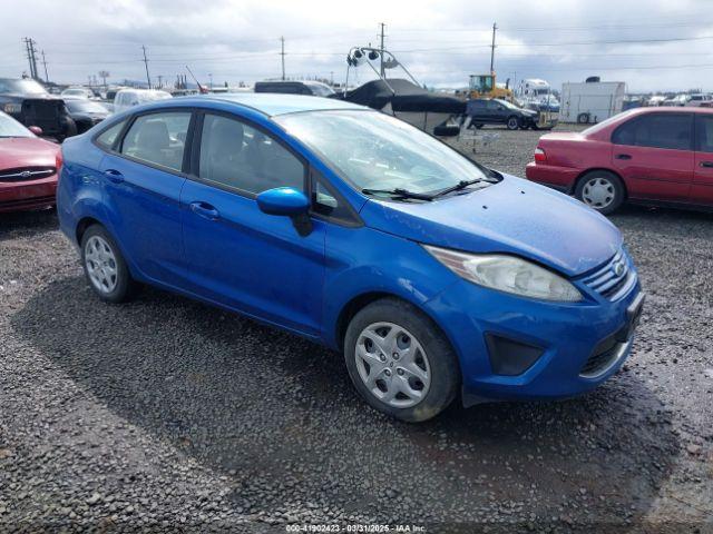  Salvage Ford Fiesta