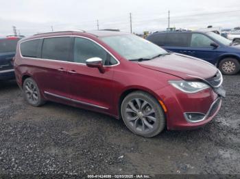  Salvage Chrysler Pacifica