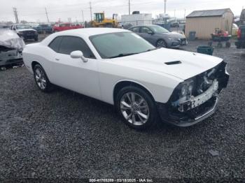  Salvage Dodge Challenger