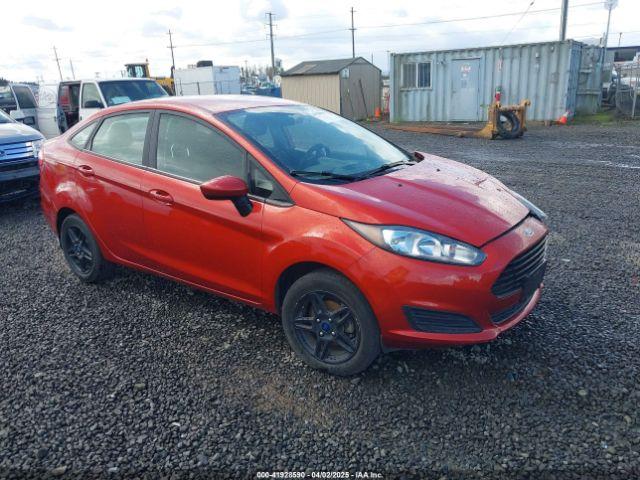 Salvage Ford Fiesta