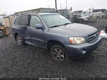  Salvage Toyota Highlander