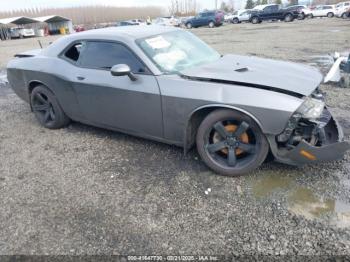  Salvage Dodge Challenger