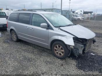  Salvage Chrysler Town & Country