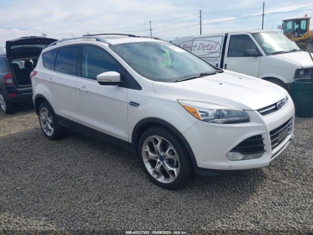  Salvage Ford Escape