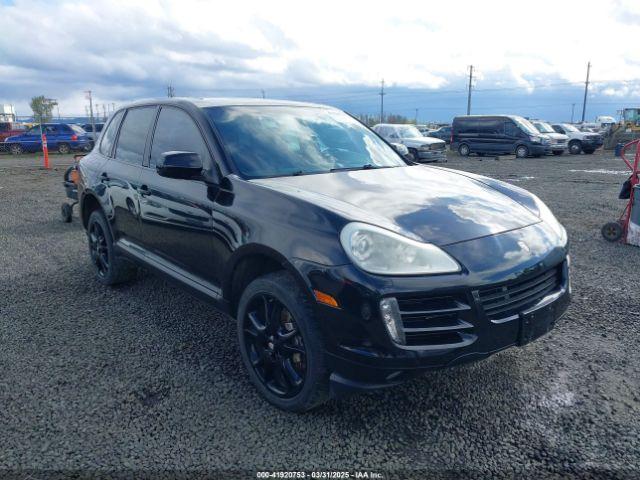  Salvage Porsche Cayenne