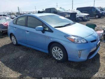  Salvage Toyota Prius