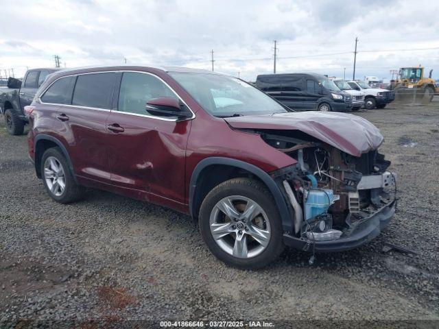  Salvage Toyota Highlander