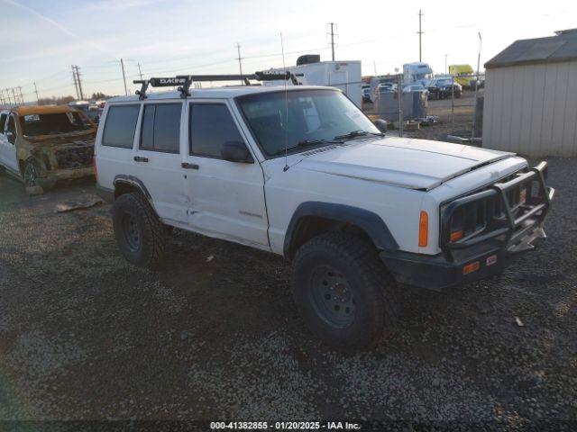  Salvage Jeep Cherokee