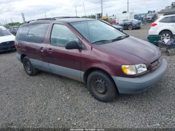  Salvage Toyota Sienna