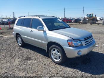  Salvage Toyota Highlander