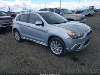  Salvage Mitsubishi Outlander