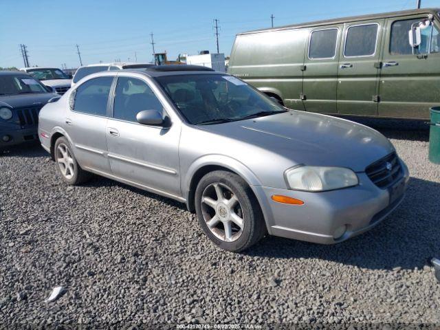  Salvage Nissan Maxima