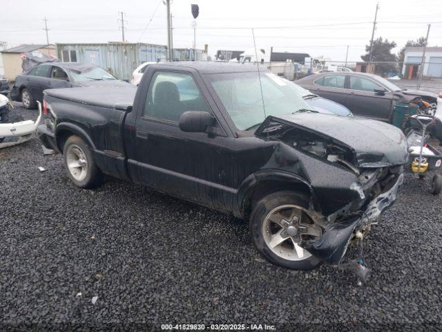  Salvage Chevrolet S-10