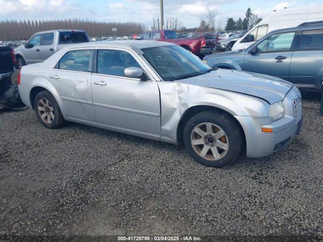  Salvage Chrysler 300