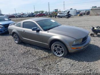  Salvage Ford Mustang