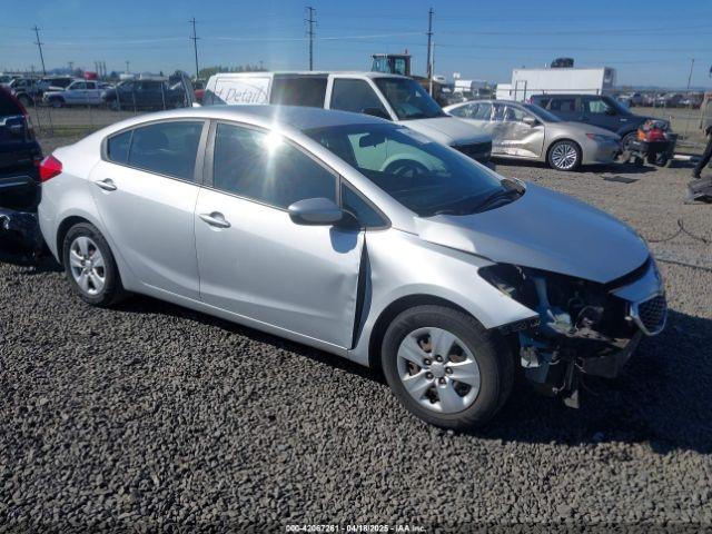  Salvage Kia Forte