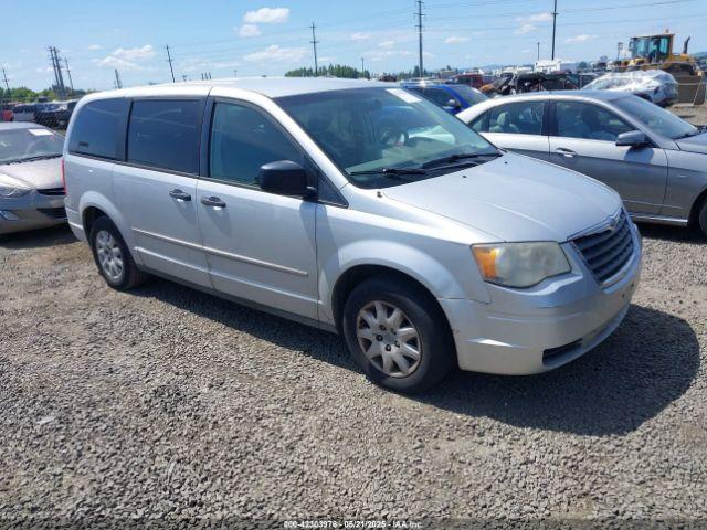  Salvage Chrysler Town & Country