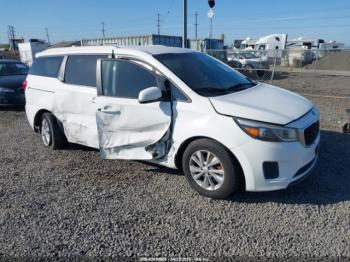  Salvage Kia Sedona