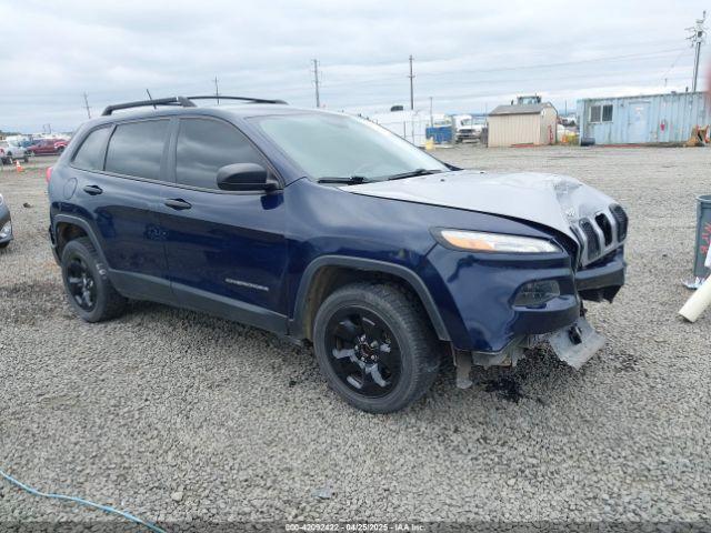  Salvage Jeep Cherokee
