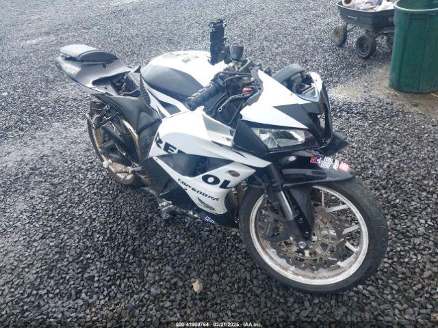  Salvage Honda Cbr600