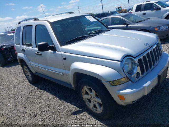  Salvage Jeep Liberty