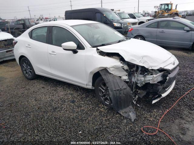  Salvage Toyota Yaris