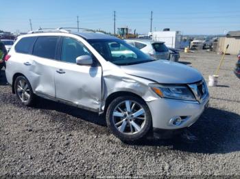  Salvage Nissan Pathfinder