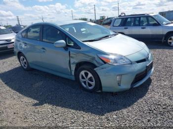  Salvage Toyota Prius