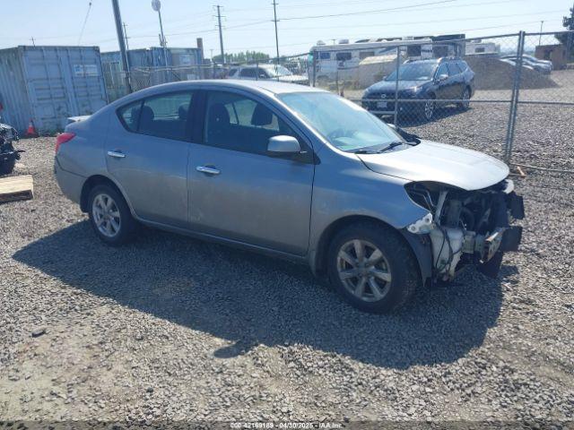  Salvage Nissan Versa