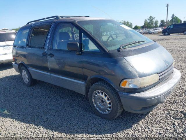  Salvage Toyota Previa
