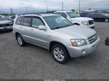  Salvage Toyota Highlander