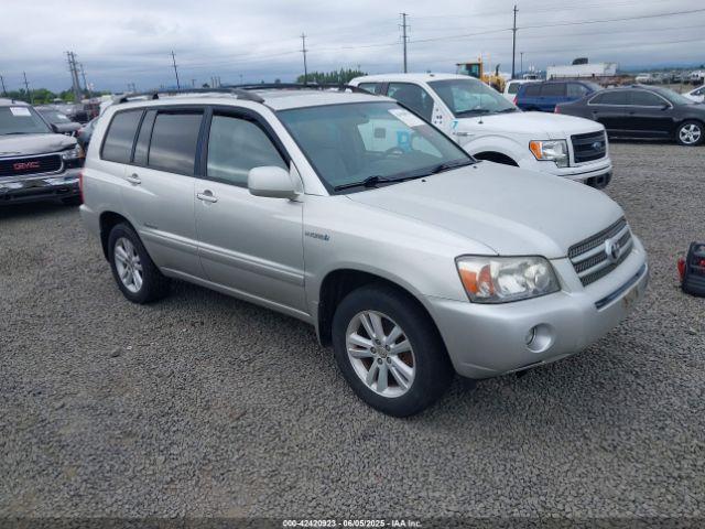  Salvage Toyota Highlander