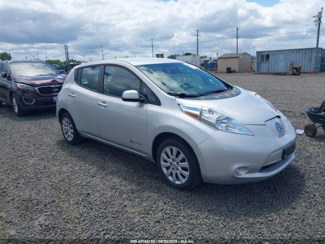  Salvage Nissan LEAF
