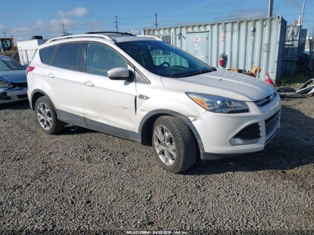  Salvage Ford Escape