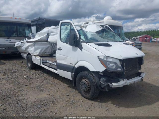  Salvage Mercedes-Benz Sprinter 3500