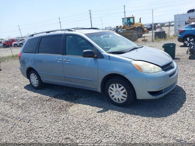  Salvage Toyota Sienna