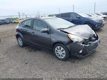 Salvage Toyota Prius c