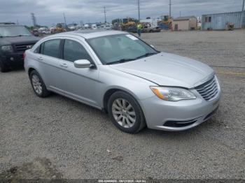  Salvage Chrysler 200