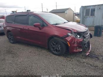  Salvage Chrysler Pacifica