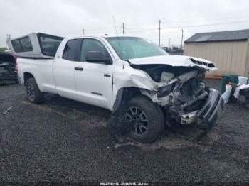  Salvage Toyota Tundra