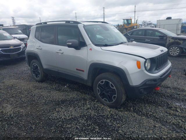  Salvage Jeep Renegade