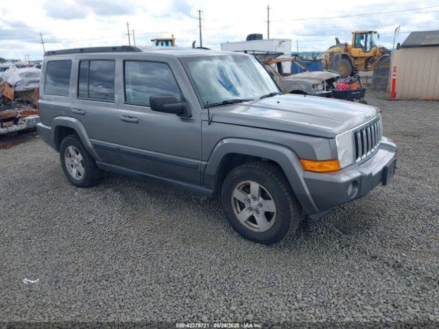  Salvage Jeep Commander