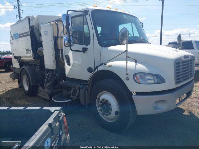  Salvage Freightliner M2 106
