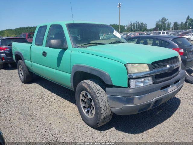 Salvage Chevrolet Silverado 2500