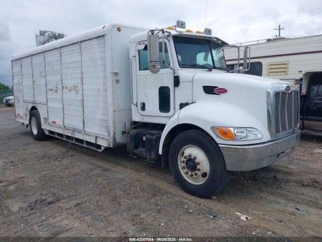  Salvage Peterbilt 335