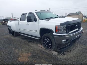  Salvage Chevrolet Silverado 3500