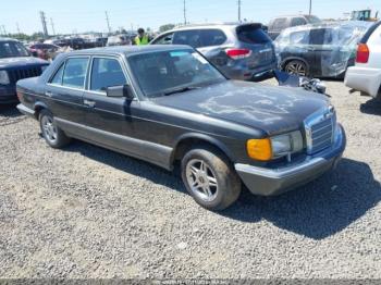  Salvage Mercedes-Benz 300
