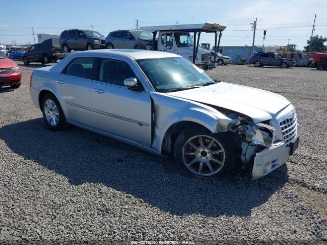  Salvage Chrysler 300c